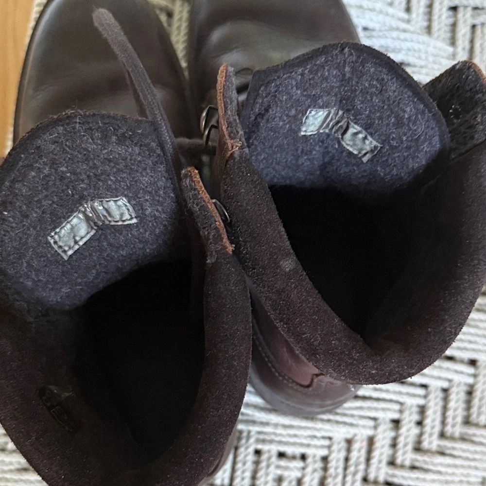 unbranded stylish dark